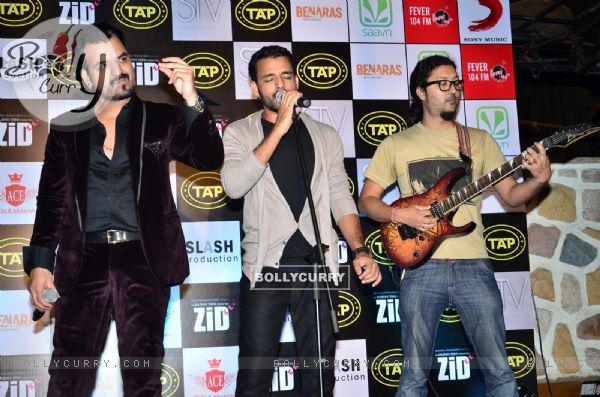 Singers perform at the Music Launch of Zid (346218)