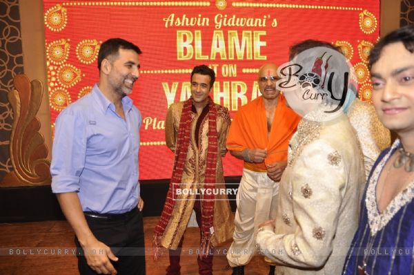 Akshay Kumar was snapped at the Premier of Ashvin Gidwani's Show Blame it on Yashraj
