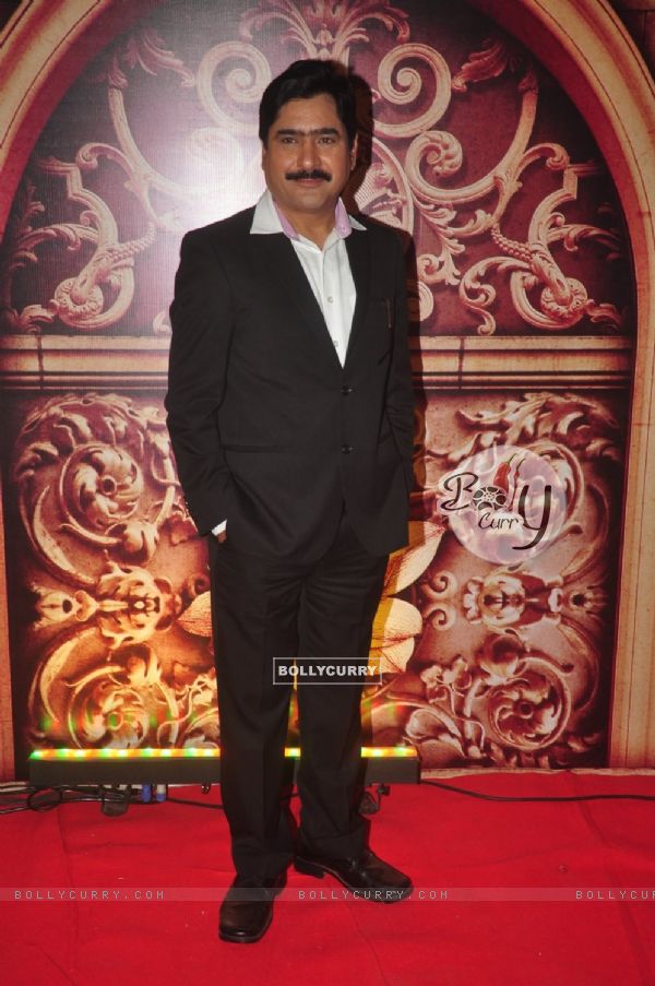 Yashpal Sharma poses for the media at Zee Rishtey Awards