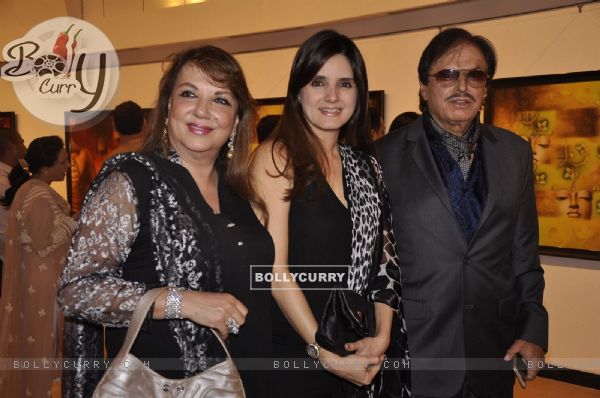 Simone Khan poses with Parents Sanjay Khan and Zarina Khan at Camel Colors Exhibition