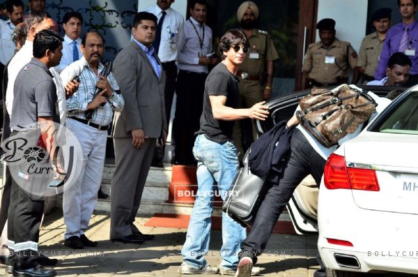 Shah Rukh Khan was snapped at Private Airport