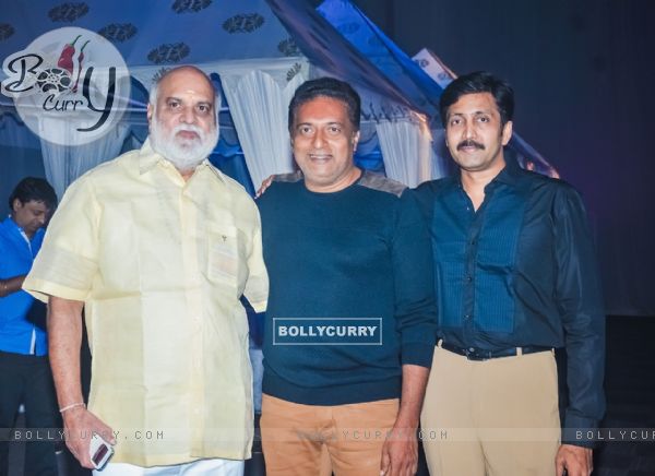 Prakash Raj poses with friends at HudHud Relief Fundraising Campaign