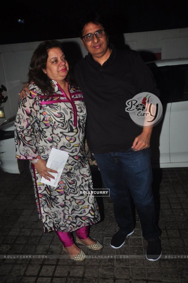 Vashu Bhagnani poses with wife at the Special Screening of Action Jackson (347380)