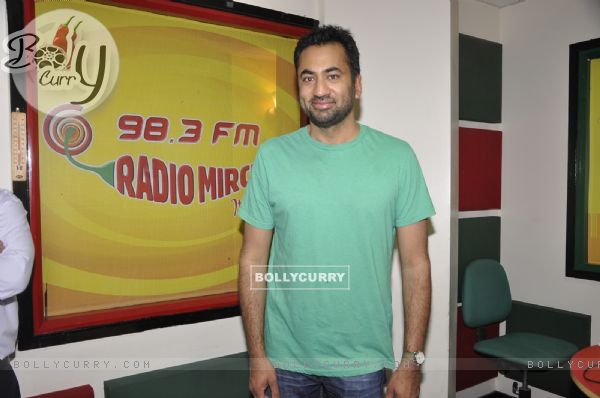 Kal Penn poses for the media at the Promotions of Bhopal: A Prayer for Rain at Radio Mirchi (347394)