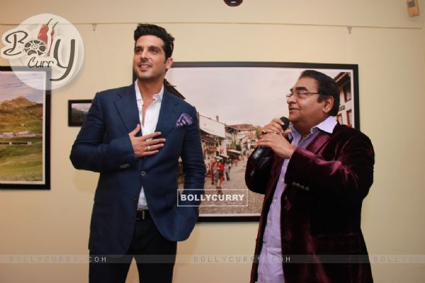 Mukesh Batra talks about Zayed Khan at the Photo Exhibition