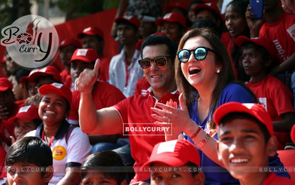 Nita Ambani & Salman Khan cheer at the Launch of '#grassroots football movement'