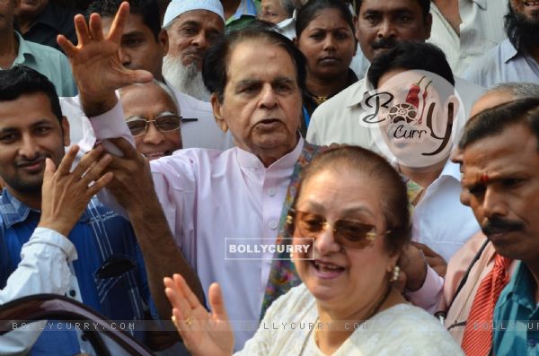 Dilip Kumar waves out to his fans