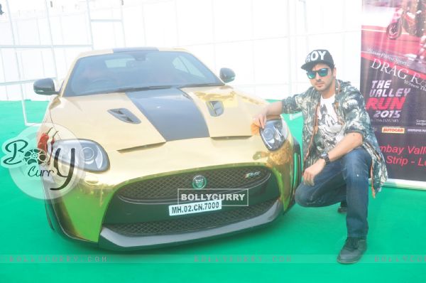 Zayed Khan poses with the Car at Autocar Show