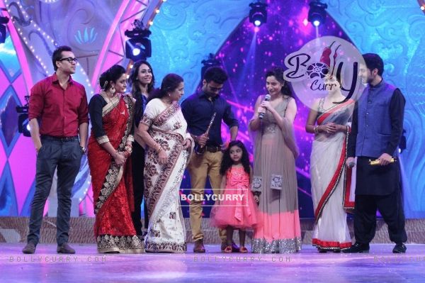 Pavitra Rishta won Zee Rishta Sadaa Ke Liye Award at Zee Rishtey Awards 2014