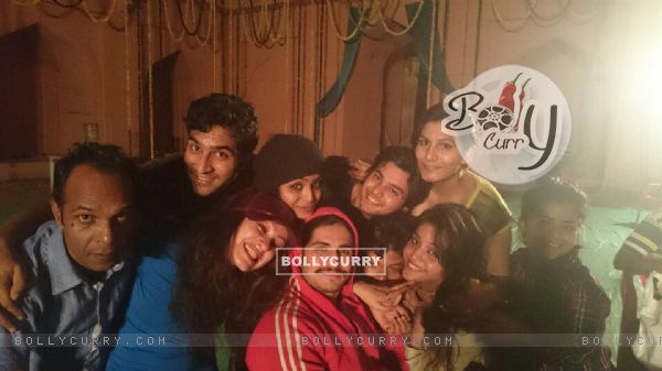 Rajat tokas and other casts of Jodha akbar in 400th episode celebration