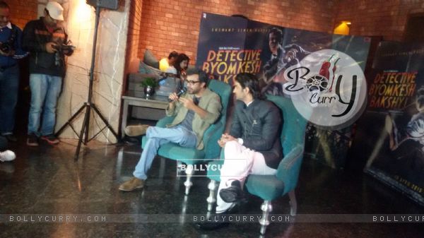 Dibakar Banerjee addressing the audience at the Poster Launch of Detective Byomkesh Bakshy!