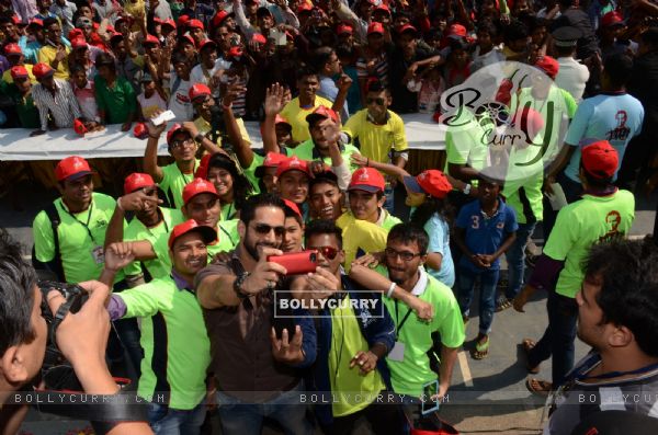 Salil Acharya clicks a selfie with Underprivileged Children at the Special Christmas Treat
