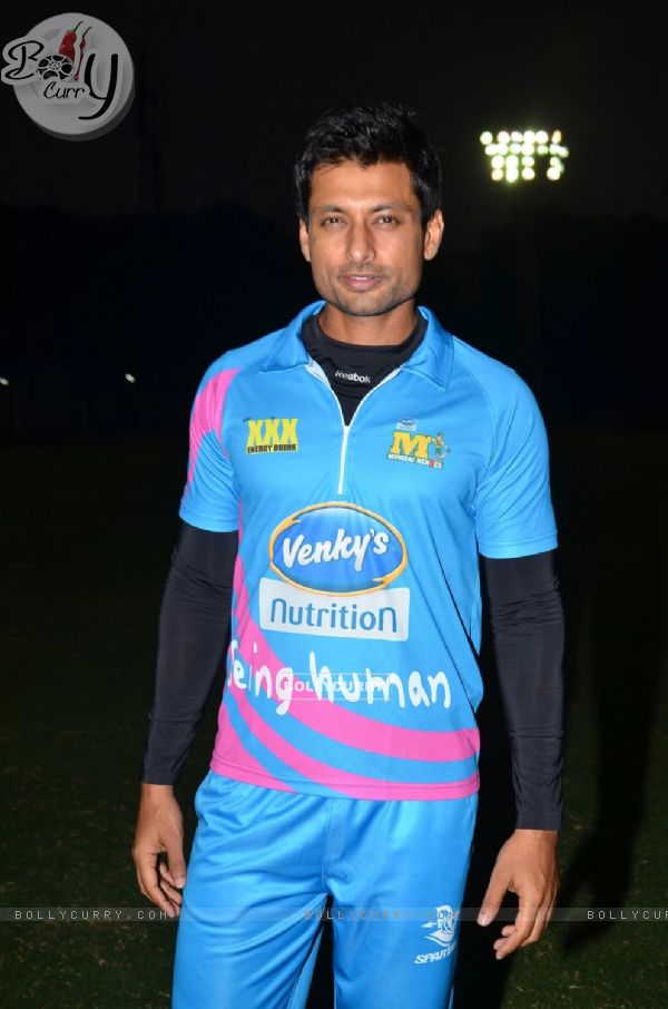 Indraneil Sengupta poses for the media at CCL Practice Session