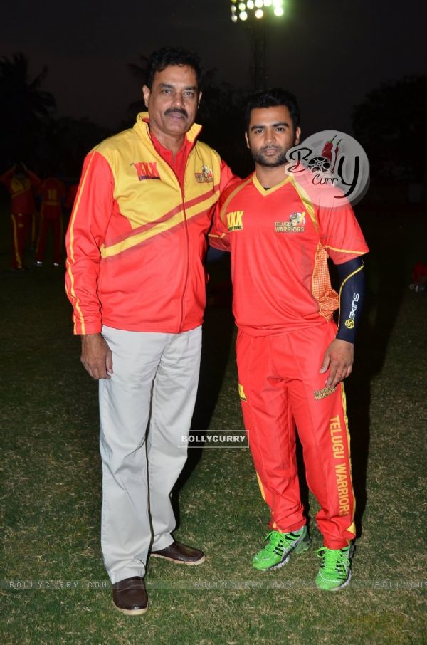 Sachin Joshi poses with a friend at CCL Practice Session