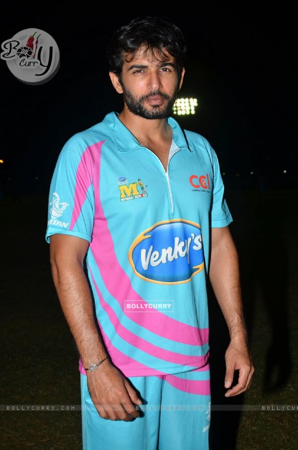 Jay Bhanushali poses for the media at CCL Practice Session
