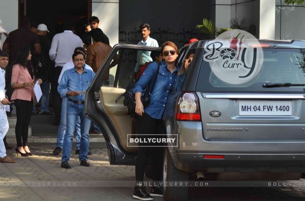 Huma Qureshi was snapped Leaving for Saifai Mahotsav Fest