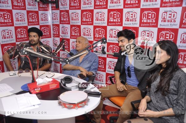 Team during the Promotions of Khamoshiyan on Red FM (351877)