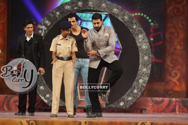 Abhishek Bachchan shakes a leg with a Police Official at Umang Police Show
