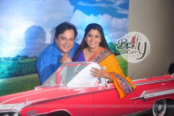 Mahesh Thakur and Renuka Shahane pose for the media at the Launch of Kabhi Aise Geet Gaya Karo
