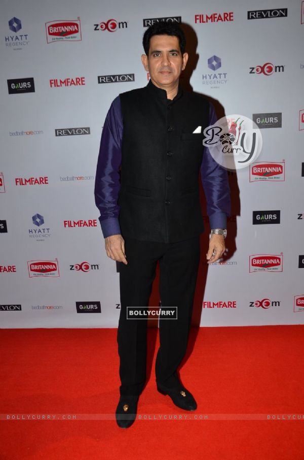 Omung Kumar poses for the media at Filmfare Nominations Bash