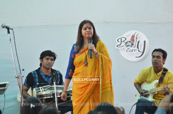 Rekha Bhardwaj was seen performing at Anurag Basu's Saraswati Pooja