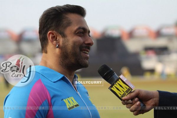 Salman Khan was snapped giving bytes at Mumbai Heroes Match at CCL