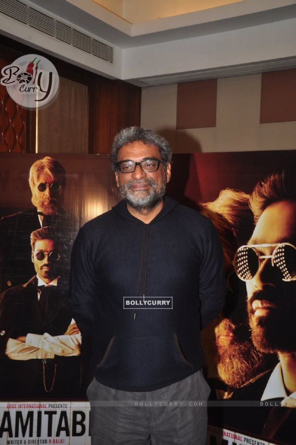 R. Balki poses for the media at the Promotions of Shamitabh (354839)