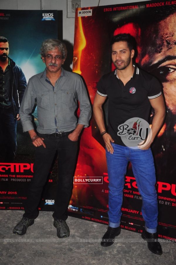 Sriram Raghavan and Varun Dhawan pose for the media at the Promotions of Badlapur (354905)