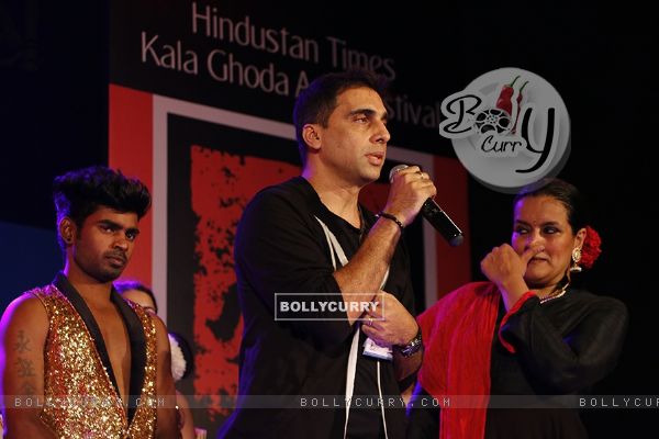 Ashley Lobo interacts with the audience at Kala Ghoda Arts Festival 2015