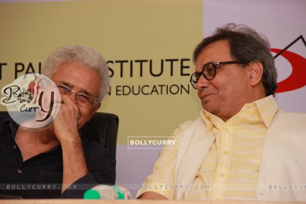 Subhash Ghai and Naseeruddin Shah were snapped while in conversation at the Launch of Stpaulsice.com