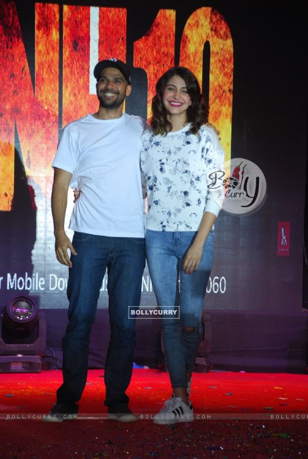 Anushka Sharma and Neil Bhoopalam pose for the media at the Promotions of NH10 at NM College (356108)