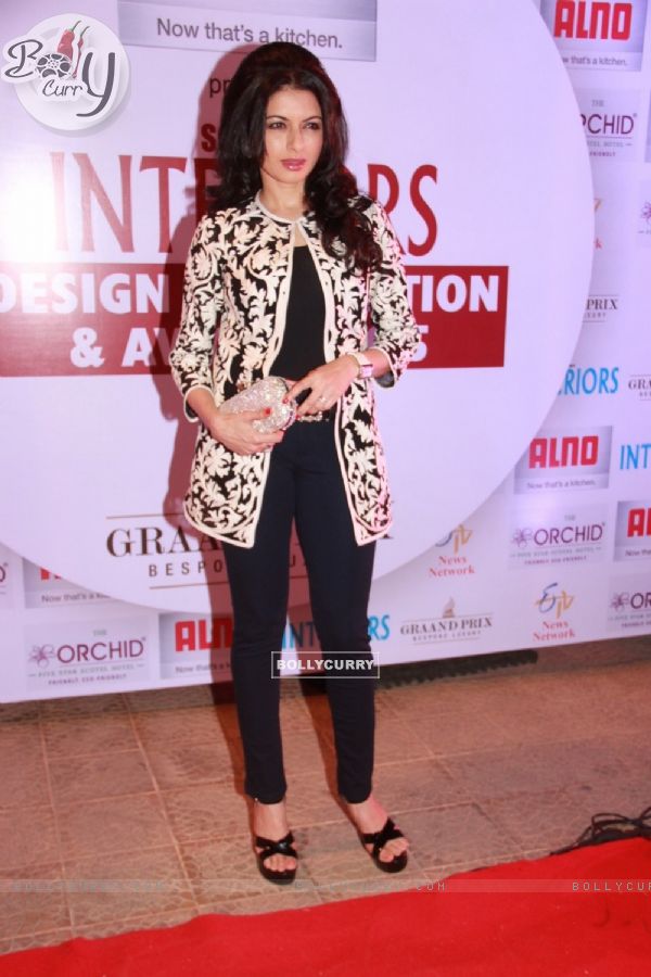 Bhagyashree was seen at the Society Interiors Design Competition & Awards 2015