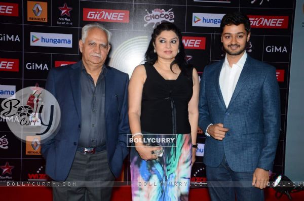 Ramesh Sippy with his family at GIMA Awards 2015