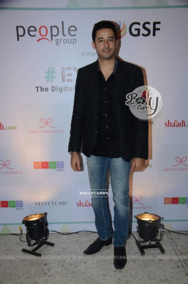 Zulfi Syed at the Shaadi.com Fashion Show