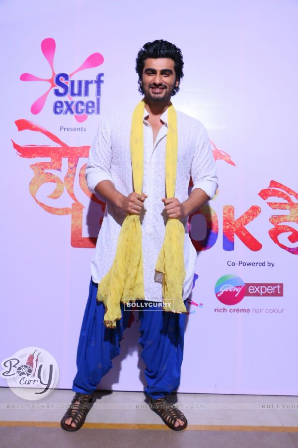 Arjun Kapoor poses for the media at Rang Barse Life OK Ke Sang