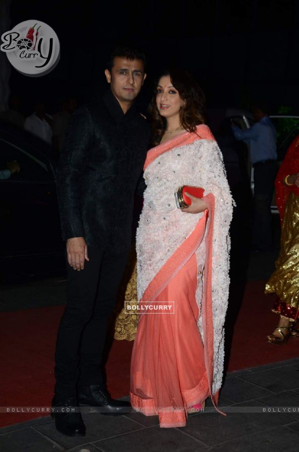 Sonu Nigam poses with his Wife at Tulsi Kumar's Wedding Reception