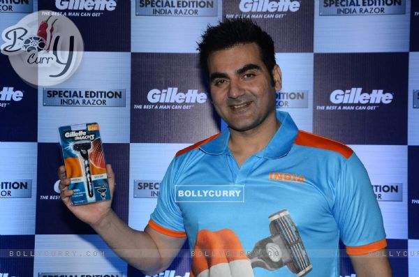 Arbaaz Khan poses with the product at Gillette Promotions