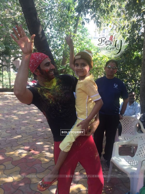 Sandip Soparkar Celebrate Phoolon Ki Holi with Cancer Patient Children