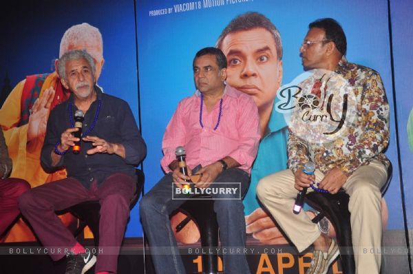Naseeruddin Shah interacts with the audience at the Trailer Launch of Dharam Sankat Mein (358316)