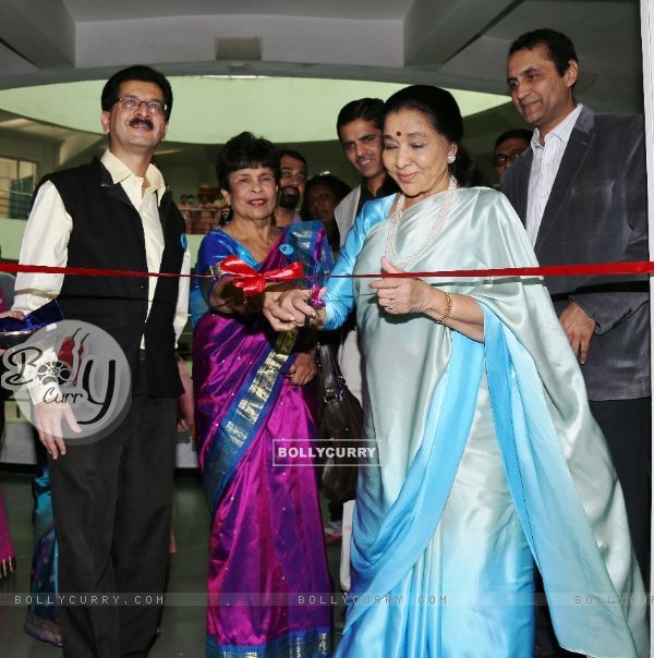 Asha Bhosle Inaugurates Small Steps Morris Autism and Child Development Center