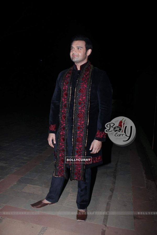 Mimoh Chakraborty was at Smile Foundation's Charity Fashion Show with True Fitt and Hill Styling