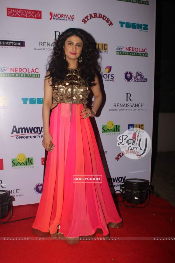 Ragini Khanna at the Smile Foundation Charity Fashion Show with True Fitt and Hill Styling