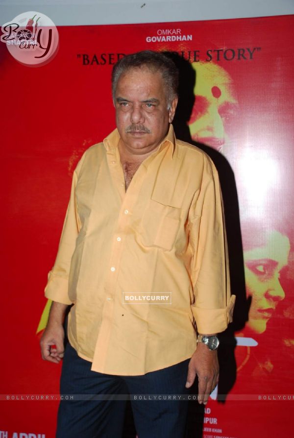 Anant Jog poses for the media at Narayani Shastri's Film Launch