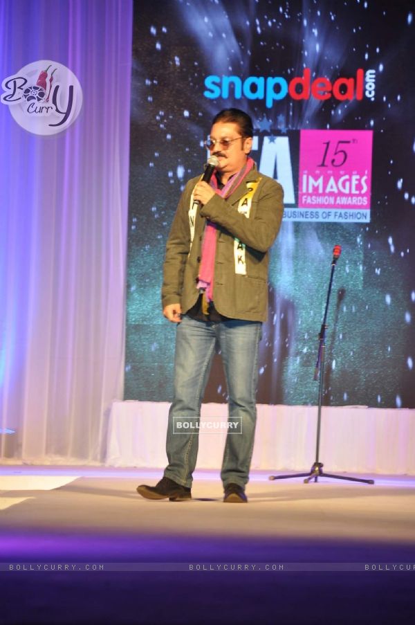 Vinay Pathak interacts with the audience at India Fashion Forum Awards 2015