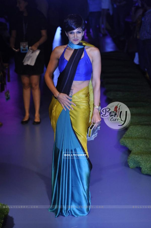 Mandira Bedi walks the ramp at Lakme Fashion Week 2015 Day 3