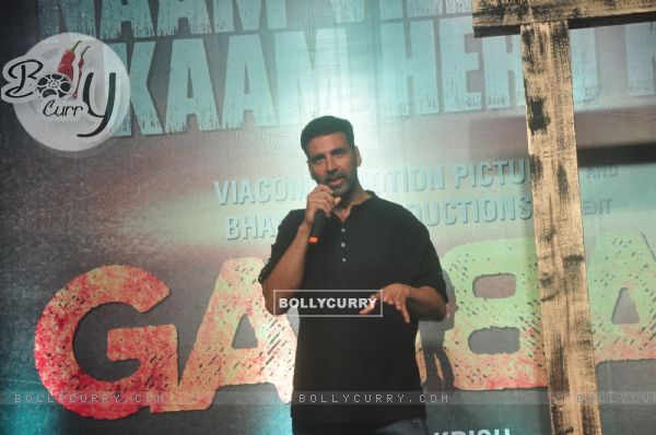 Akshay Kumar interacts with the audience at the Trailer Launch of Gabbar Is Back
