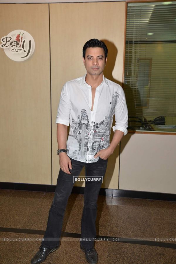 Rahul Bhat was at the 50th Show of Ashvin Gidwani's Play 'Two To Tango Three To Jive'