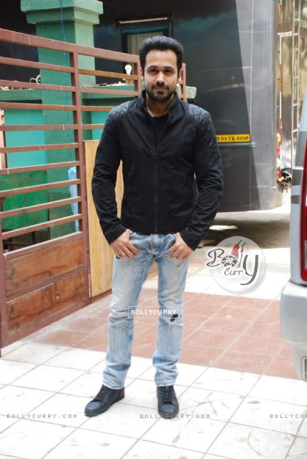 Emraan Hashmi on the sets of CID for Promotions of Mr. X (361809)
