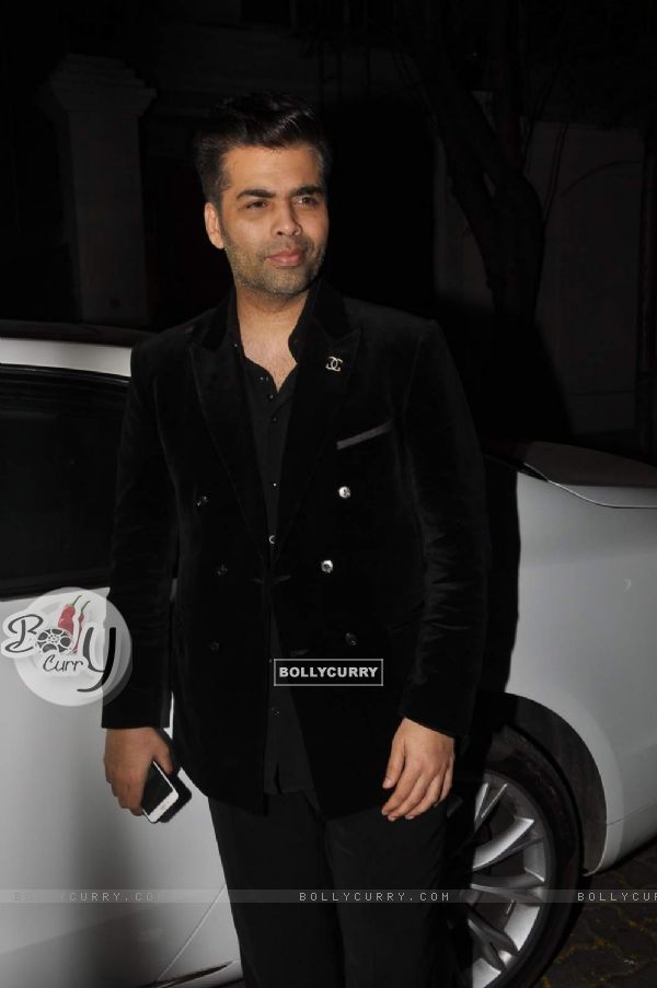 Karan Johar at Special Screening of Dil Dhadakne Do's Trailer (361888)