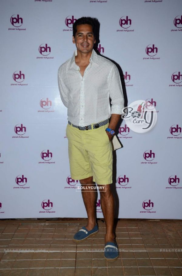 Dino Morea Snapped in Yellow Shorts at Planet Hollywod Resort,Goa